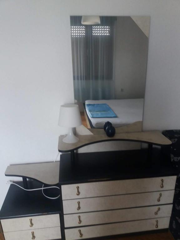 אוהריד Julija Guest House מראה חיצוני תמונה